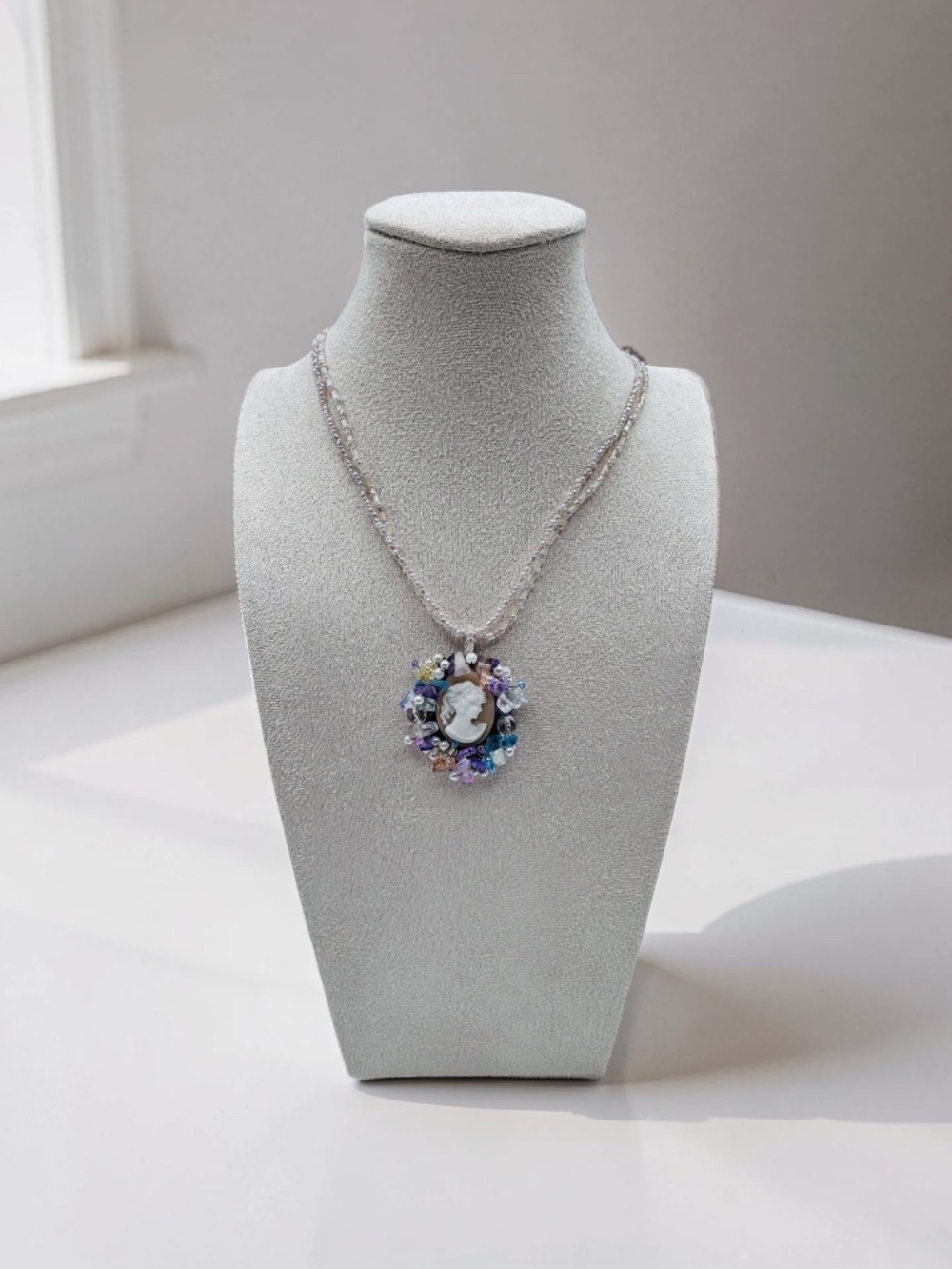 Vintage Style Beaded Cameo Statement Necklace Gemstone & Pearl Pendant style 2